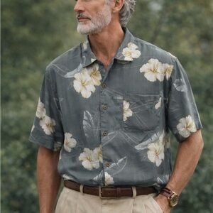 Tommy Bahama Silk Hawaiian Shirt Hibiscus Print Gray Green Medium